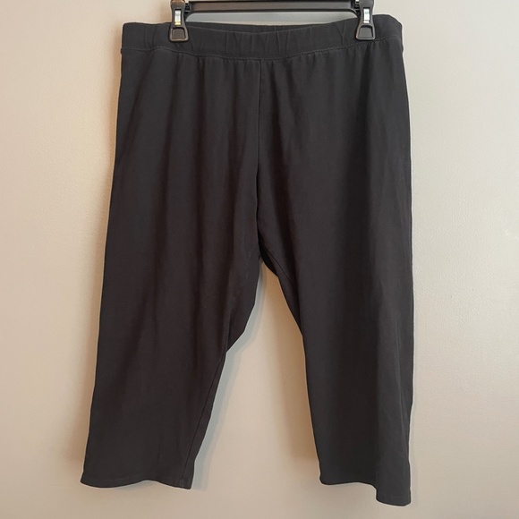 Nordstrom To Go Capri Leggings Black Size 3X - Picture 3 of 7